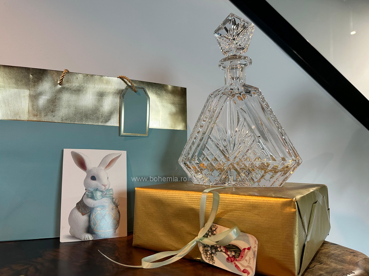 CADOU PENTRU FLORII/PASTE SHEFFIELD- DECANTER TARIE BOHEMIA