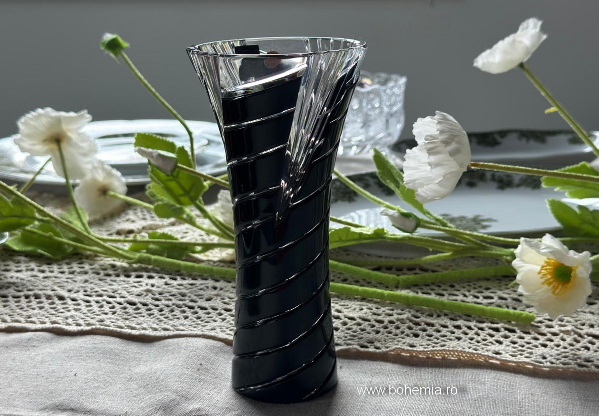 VAZA 18 CM DIN CRISTAL DE BOHEMIA -WHIRL