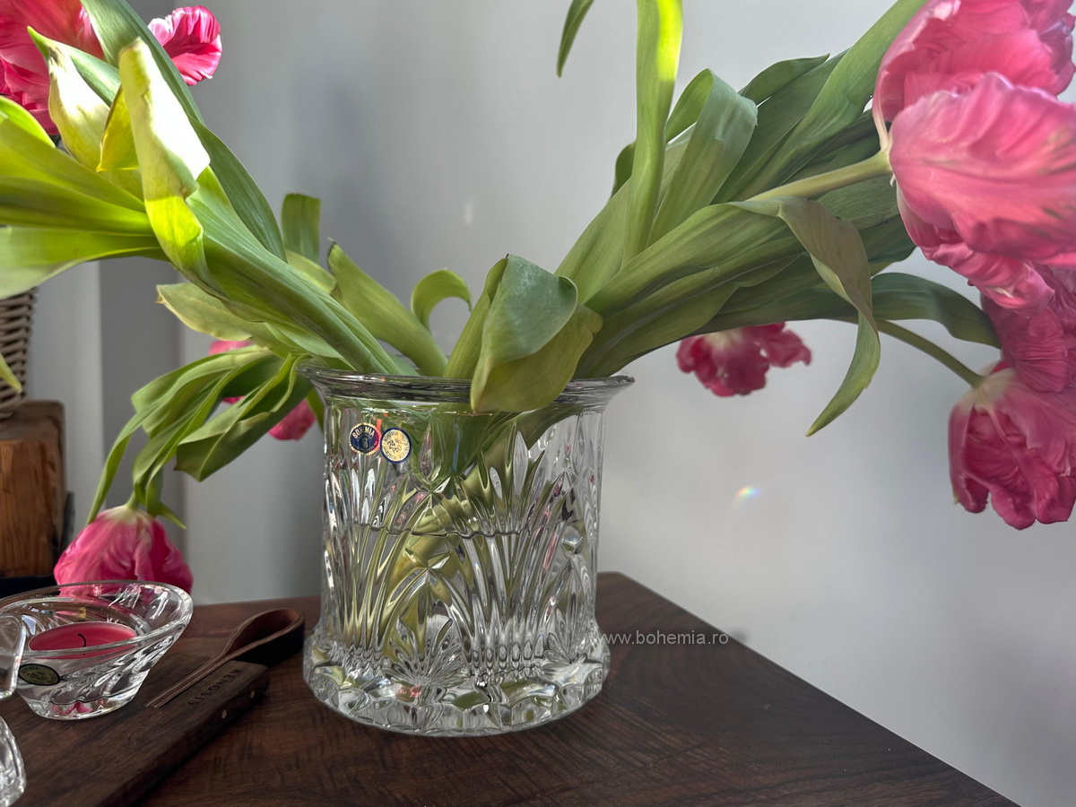 VAZA INCAPATOARE 15 CM DIN CRISTAL BOHEMIA- COLECTIA ELISE