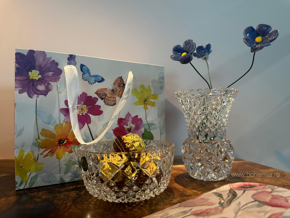 CADOU PENTRU SFINTII CONSTANTIN SI ELENA- VAZA SI BOL MADISON