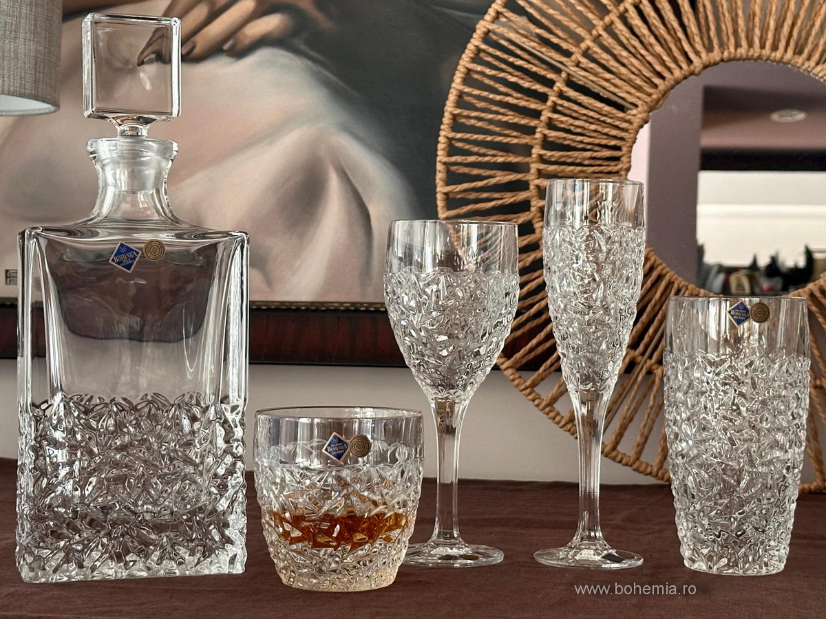 Colectia NICOLETTE completa -Set 30 pahare si decanter cristal