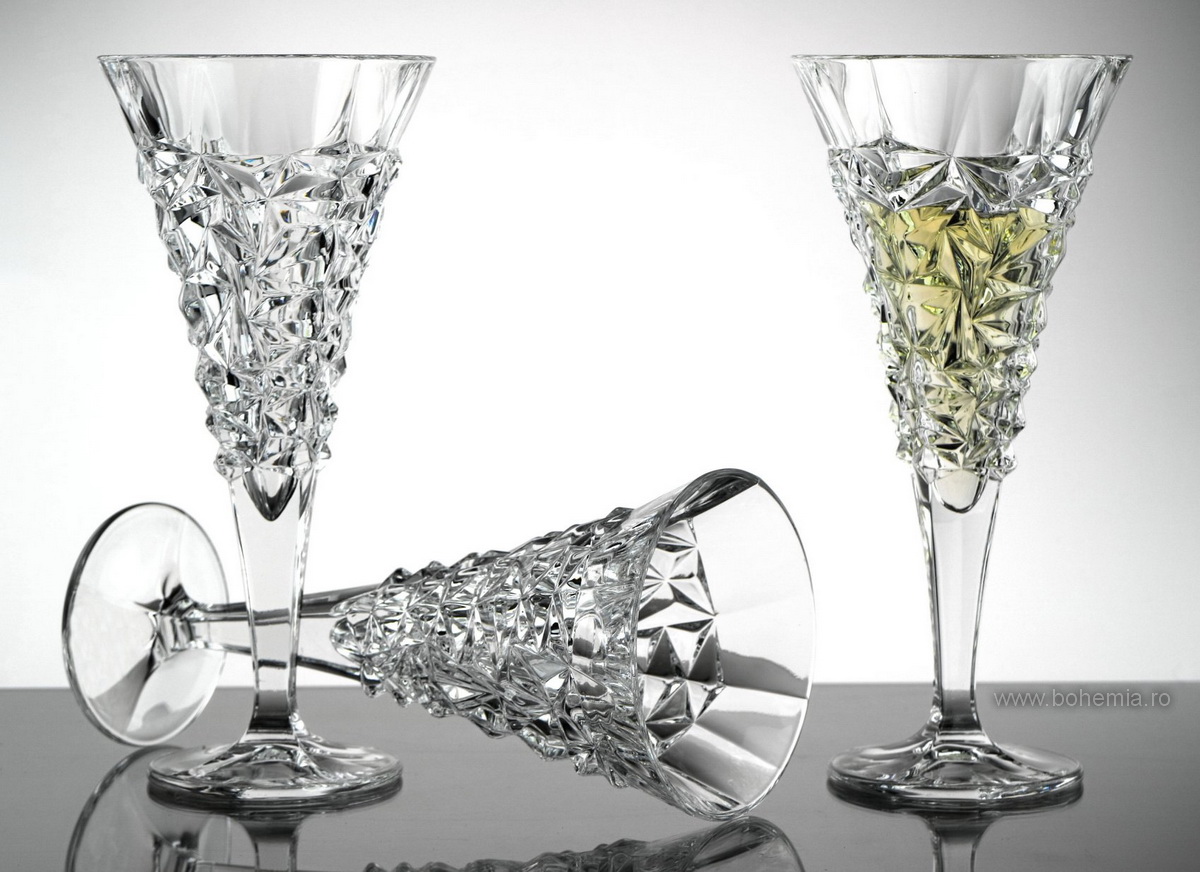 PAHARE DE VIN DIN CRISTAL DE BOHEMIA - COLECTIA GLACIER